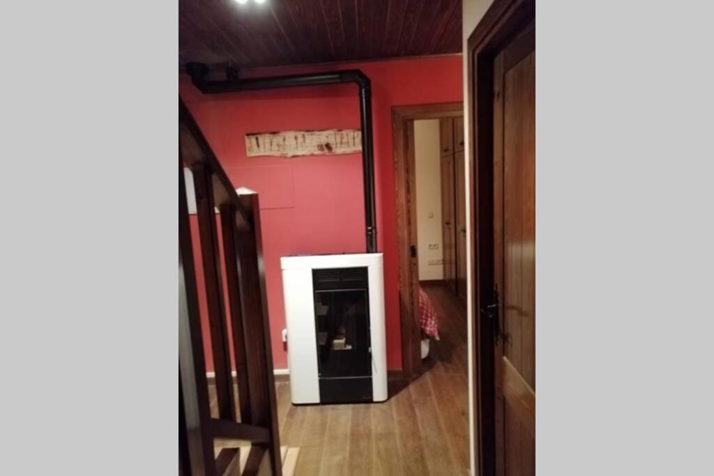 דירות Espectacular Atico Duplex En Isil מראה חיצוני תמונה